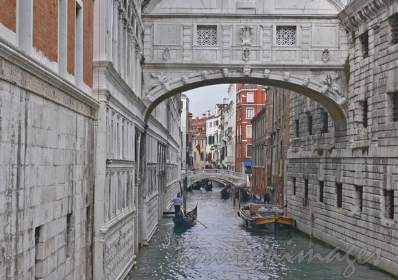 Venice-Bridge Sighs