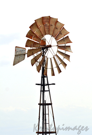 windmill-Old Southern Cross windmill used for pumping water into irrigation channels in Australia