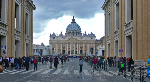 Vatican City entry by foot-Rome