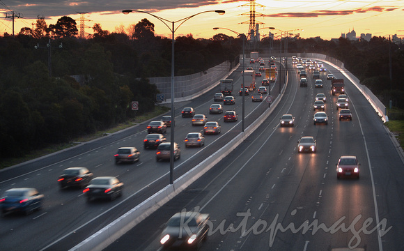 Traffic on freeway east of Melbourne