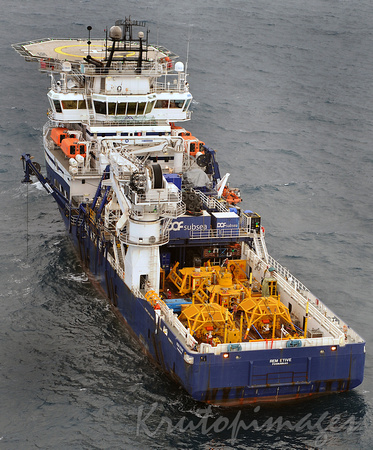 Rem Etive exploration and work vessel transports subsea modules into Bass Strait prior to installation