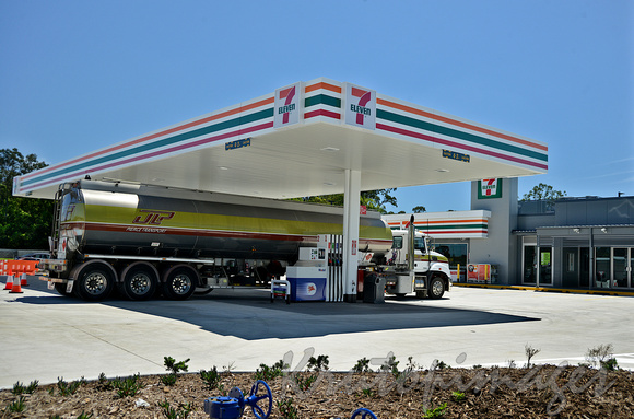 500th -7 Eleven fuel station opened in Burpengary Queensland