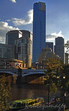 Melbourne CBD Yarra river and Southbank