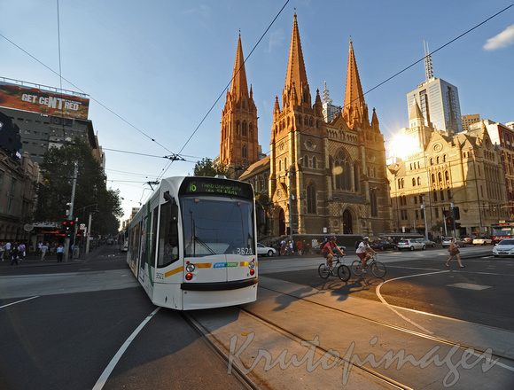 Melbourne CBD Swanston street with trams
