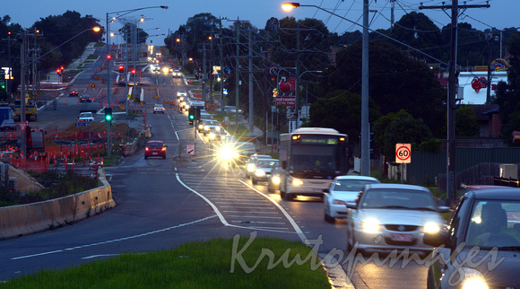 early traffic in suburbs Melbourne