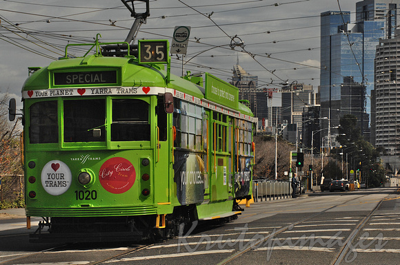 Yarra Trams -zoo tram had impact travelling the streets of Melbourne promoting the Melbourne Zoo-2