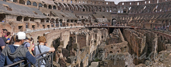 TOURISM industry-Rome at the Colosseum