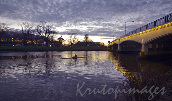 Yarra River & Anderson Street bridge sunrise