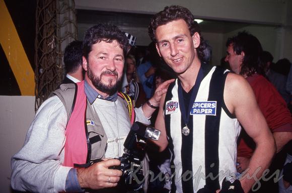 Kruey and Daicos celebrate 1990 Grand Final win