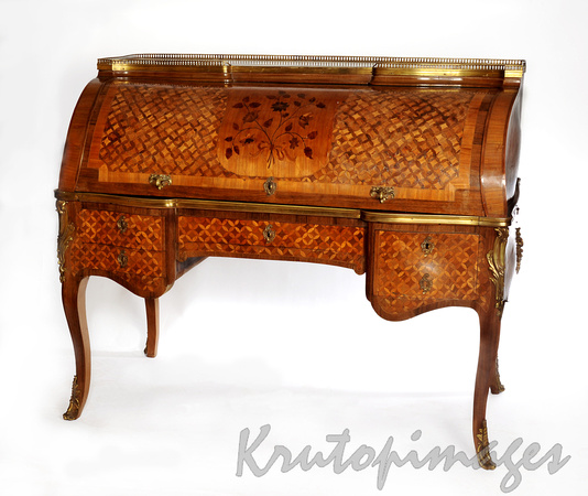 International Antiques, paintings and collectibles-furniture.