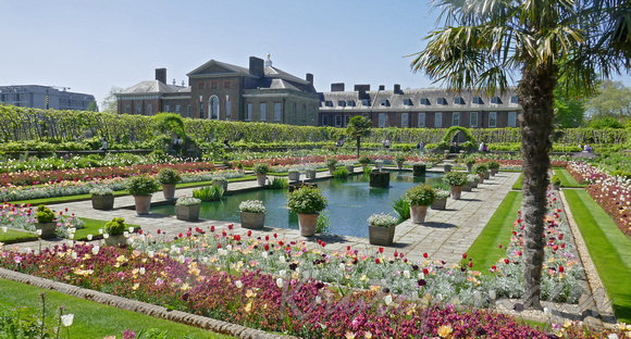 Kensington palace gardens