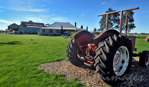 Caldermeade dairy farm for public visitors on the South Gippsland Highway