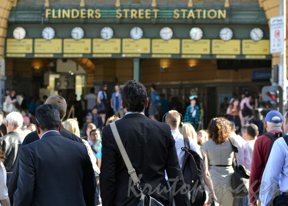 Flinders Street Station people and tracks