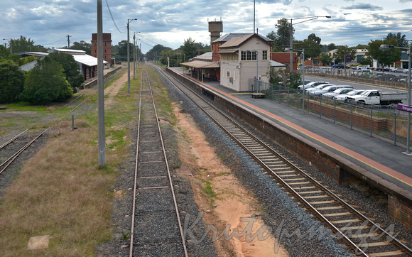 Wangarata railway station