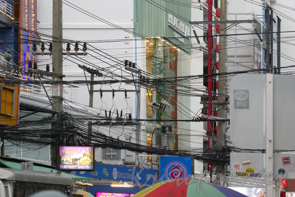 Phuket overhead cables on main roads