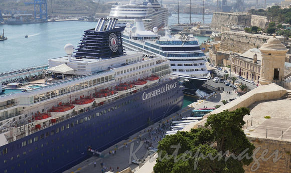 Valetta, capital of Malta cruise ships on docks