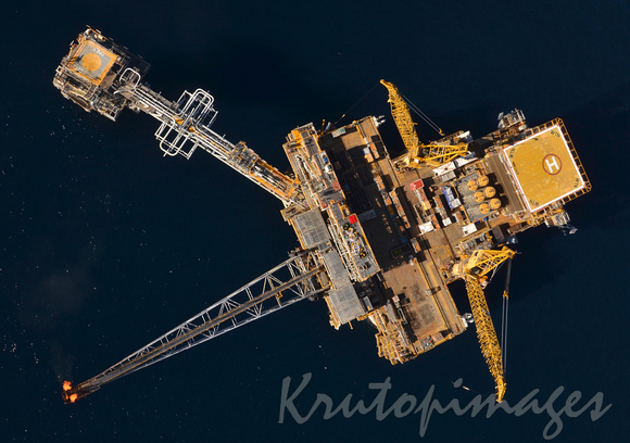 WESt Tuna Platform aerial on Bass Strait