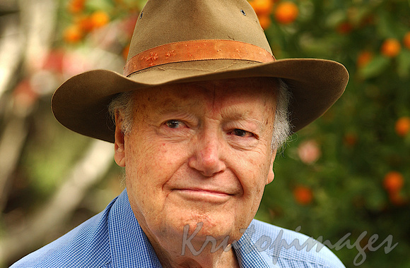Australian actor and celebrity Charles Bud Tingwell